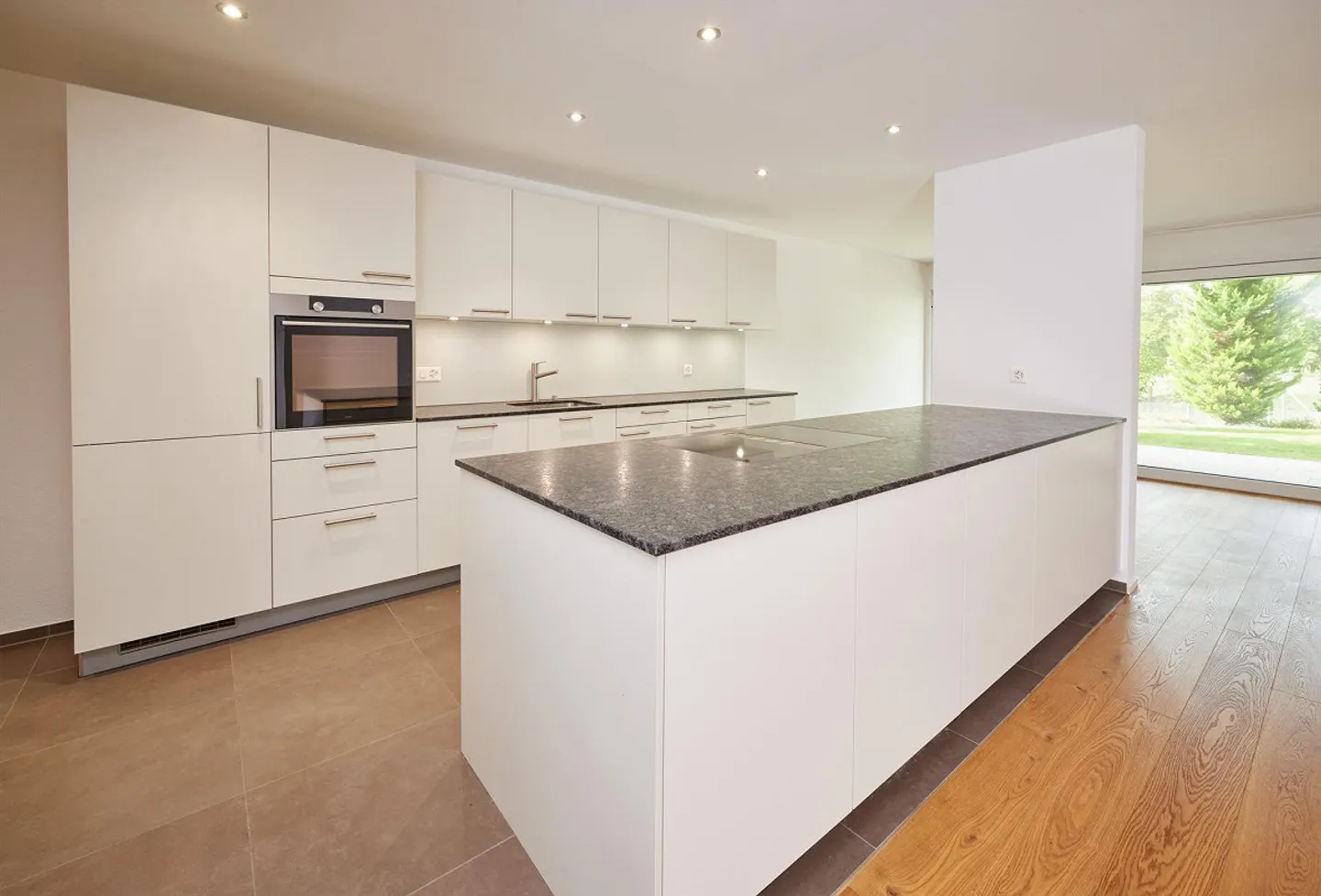 Appartement de jardin spacieux de 4½ pièces - Photo 8 sur 27
