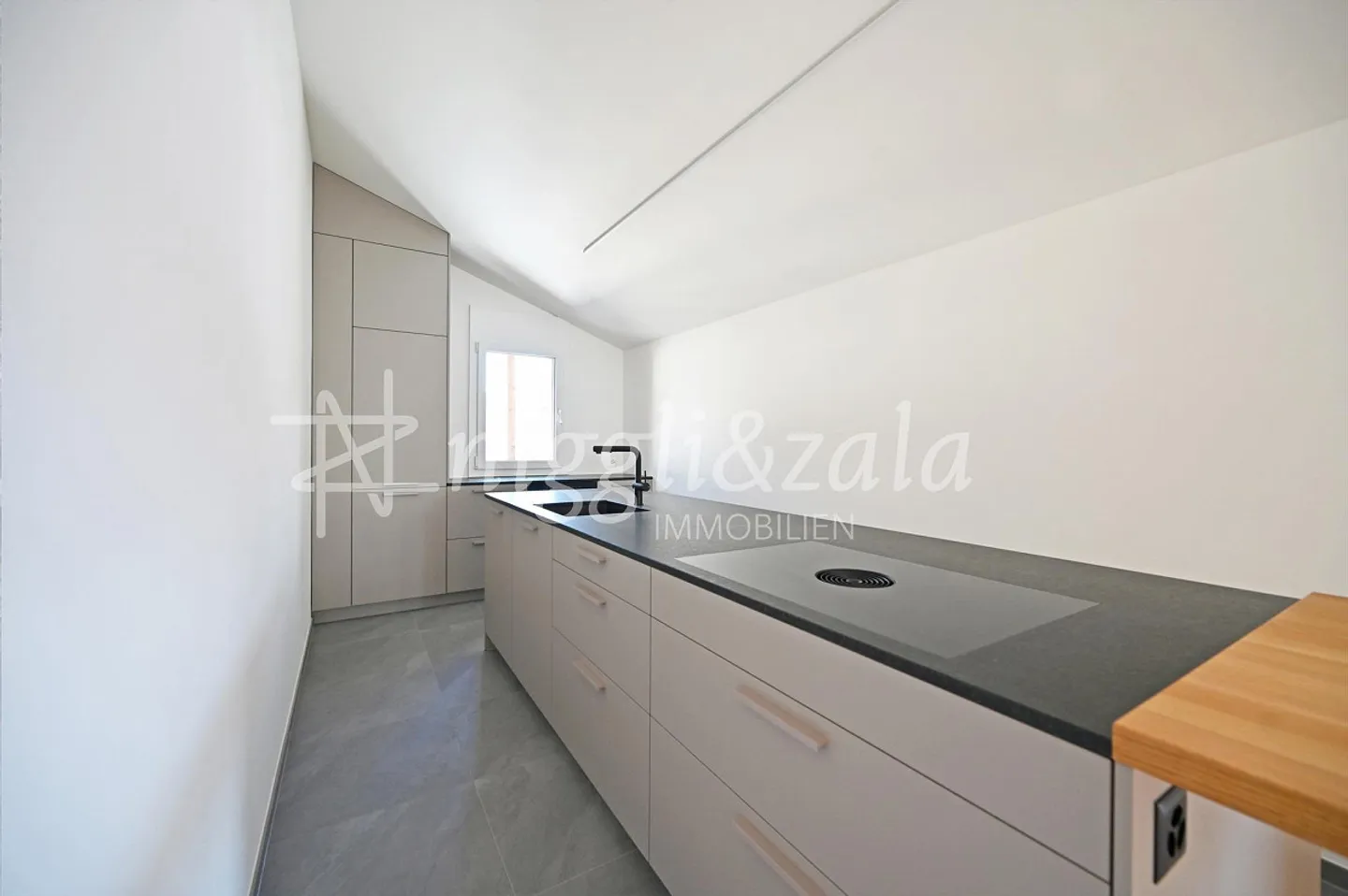 Beeindruckendes Penthouse mit Aussicht - Foto 2 von 9