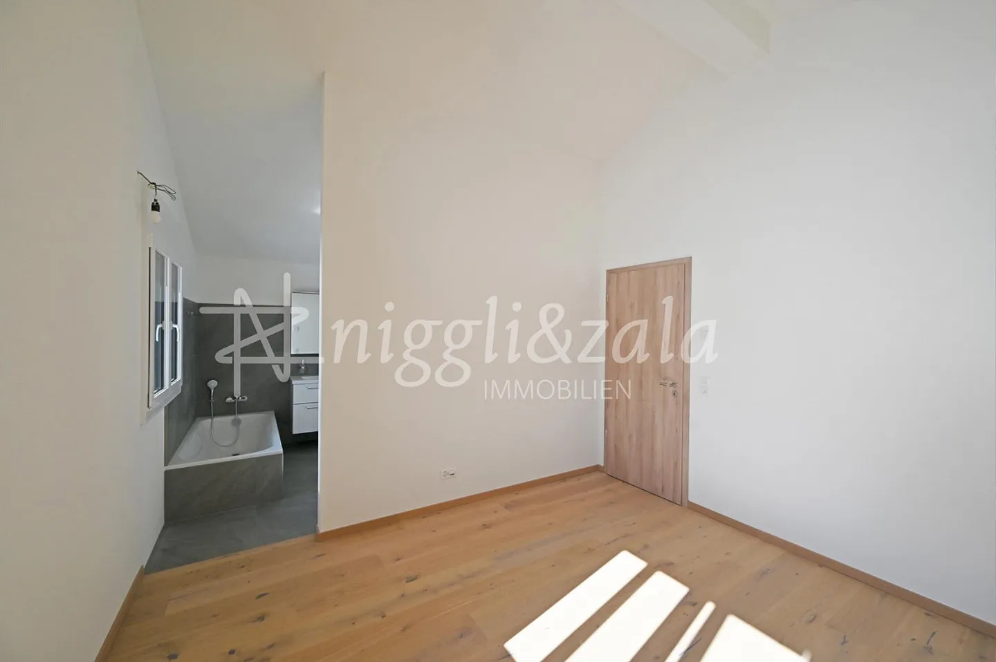 Beeindruckendes Penthouse mit Aussicht - Foto 6 von 9