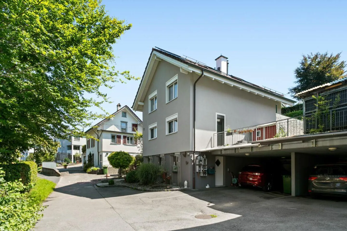 Attraktives Einfamilienhaus an zentraler Lage mit herrlichem Garten - Foto 13 von 14