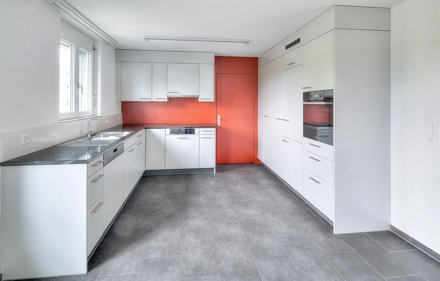 Your perfect family apartment! - Photo 4 of 8