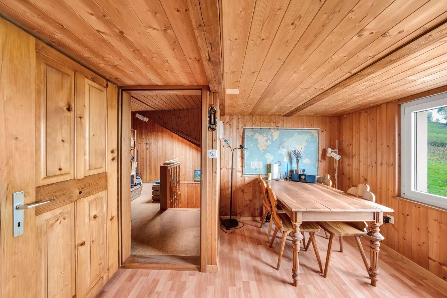 Cozy living with a dream view - Photo 11 of 13