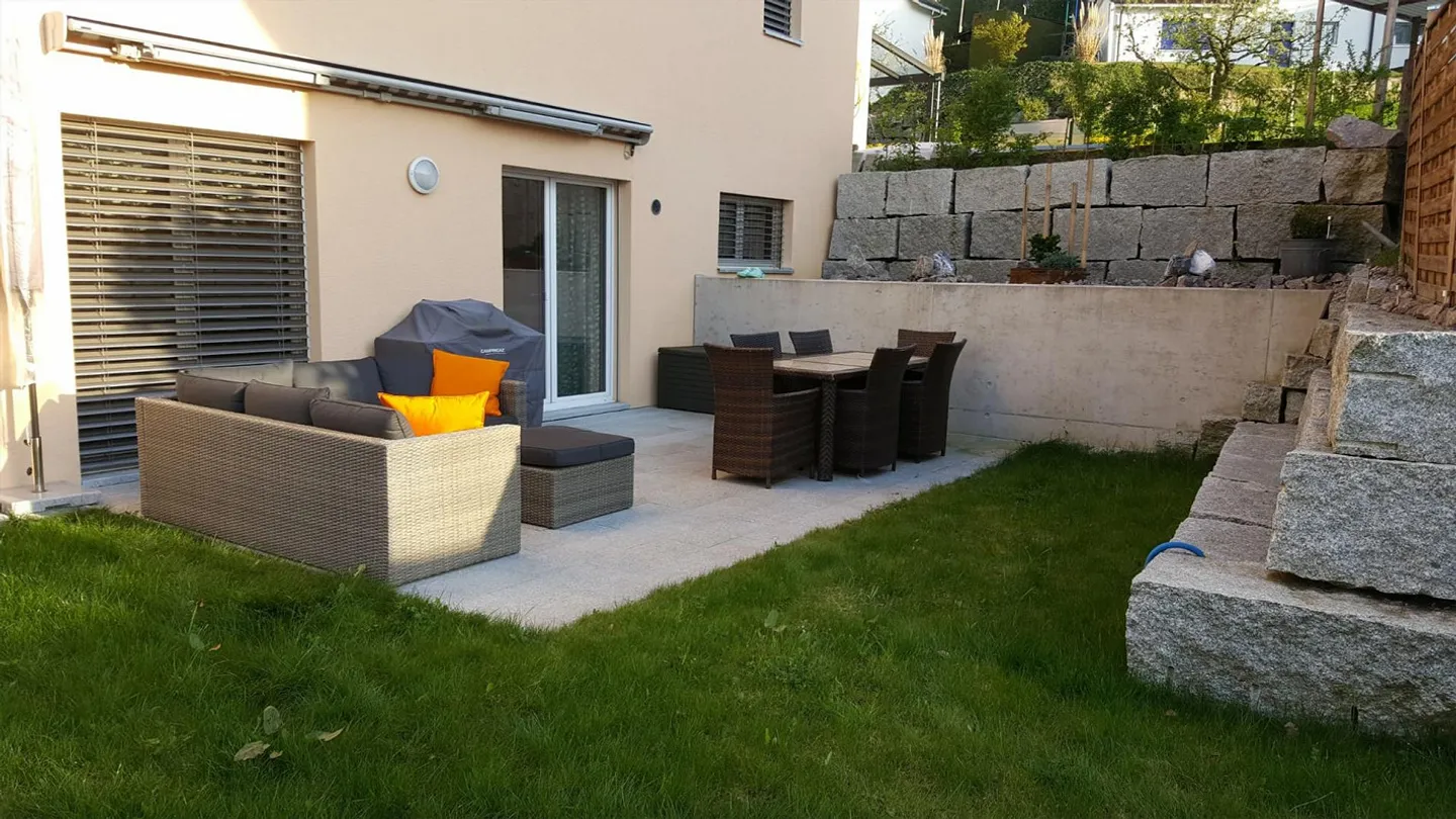 Schöne 2.5 Zimmerwohnung mit Sitzplatz zu vermieten - Foto 8 von 9