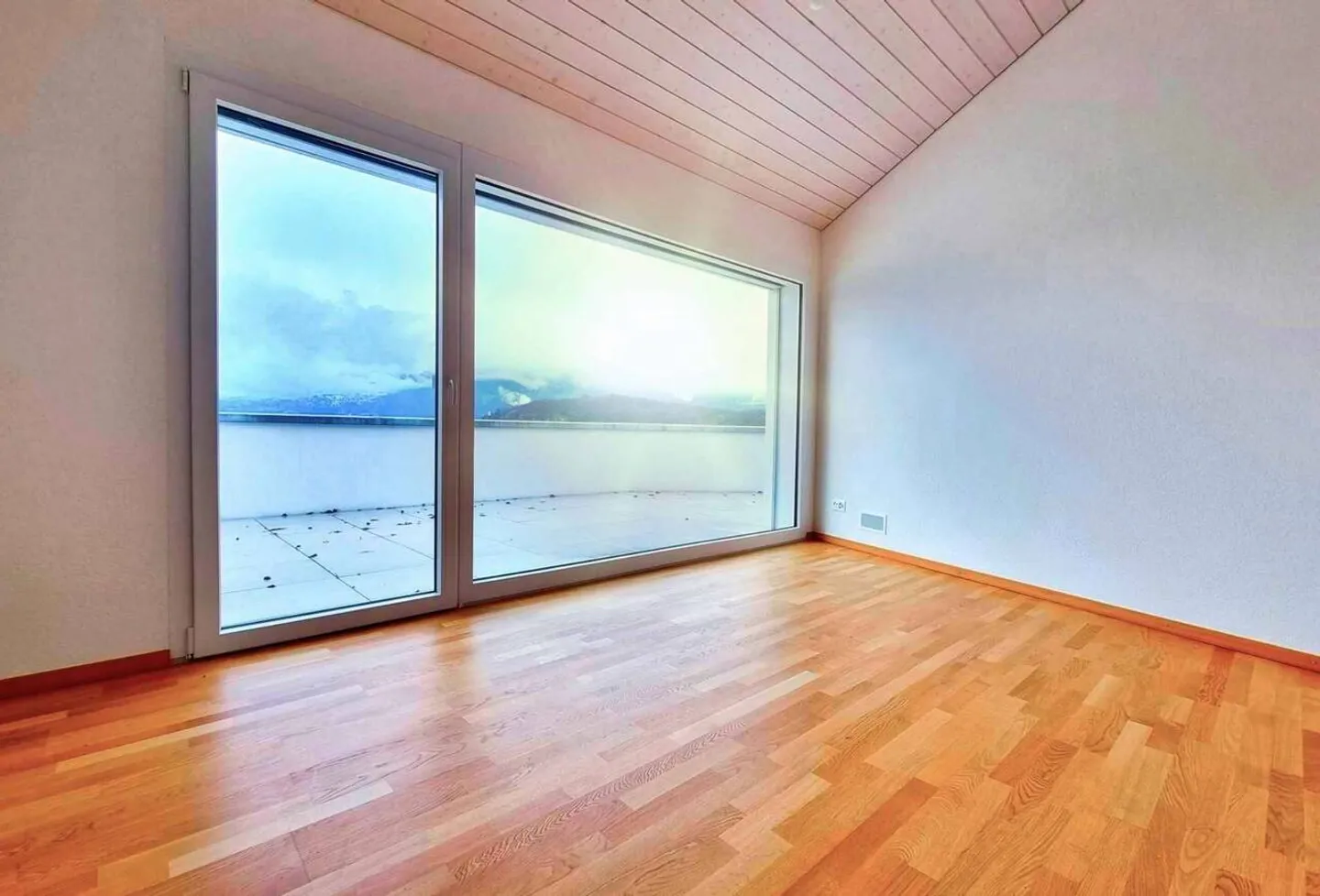 Geräumige 2.5-Zimmer-Wohnung - Foto 5 von 5