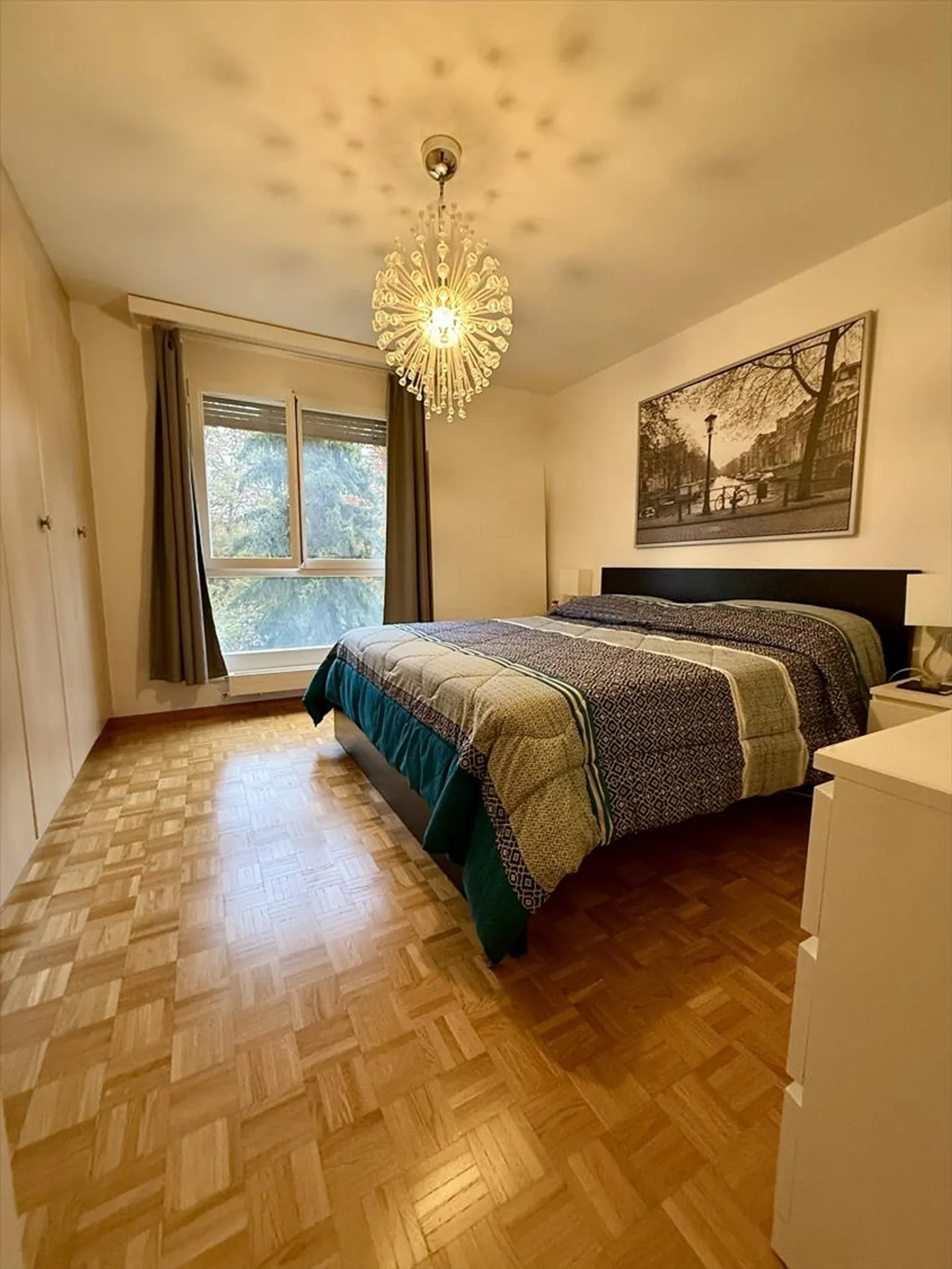 2.5 Room Apartment - Photo 3 of 5