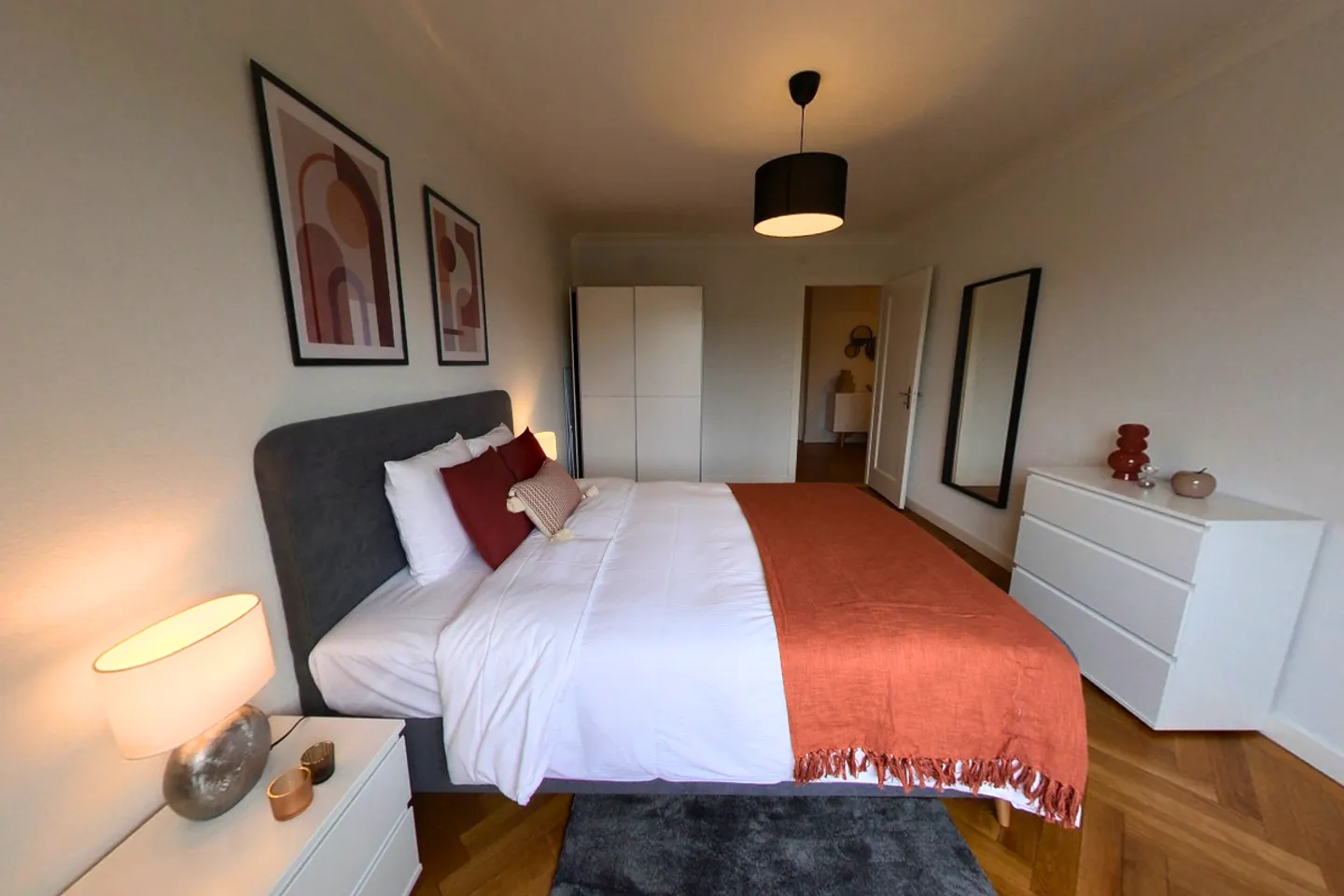 Appartement spacieux de 2 pièces avec balcon et vue sur la rivière à Genève - Photo 8 sur 15