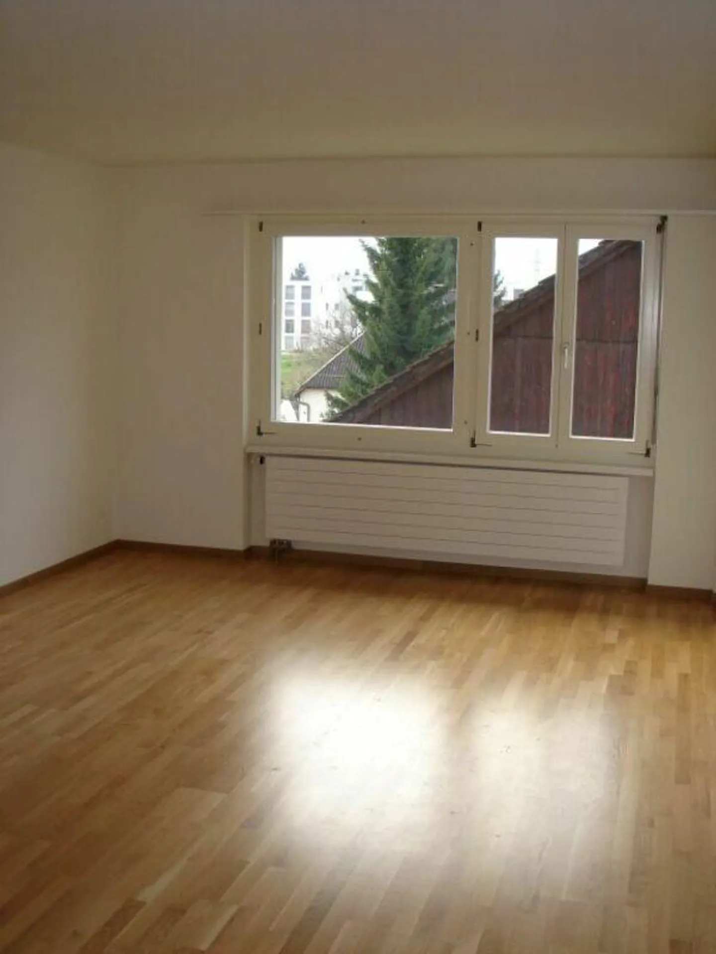 Appartement 4.5 pièces à louer à Hunzenschwil - Photo 2 sur 5