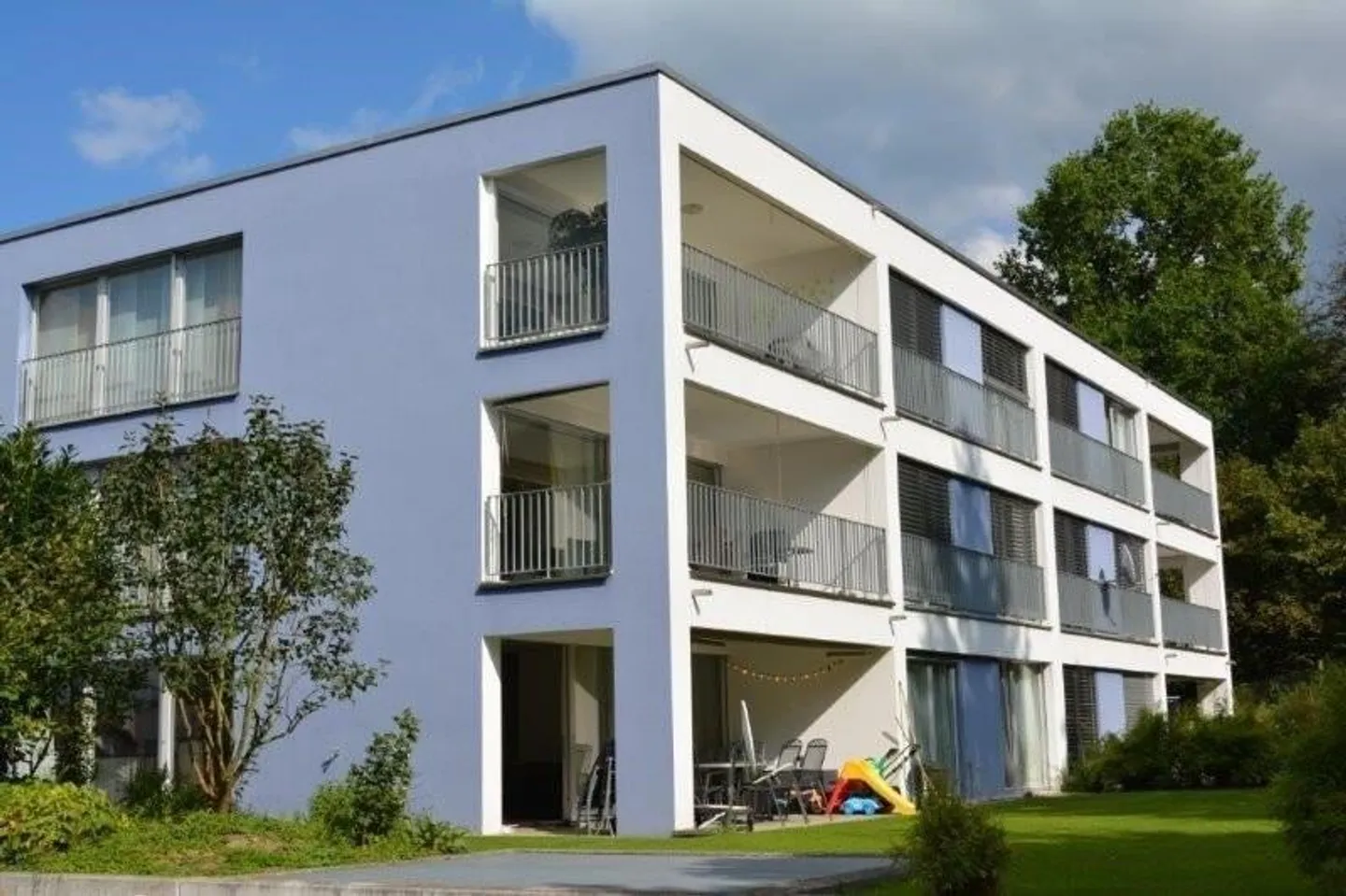 Appartamento luminoso e spazioso in una posizione tranquilla - Foto 1 di 11