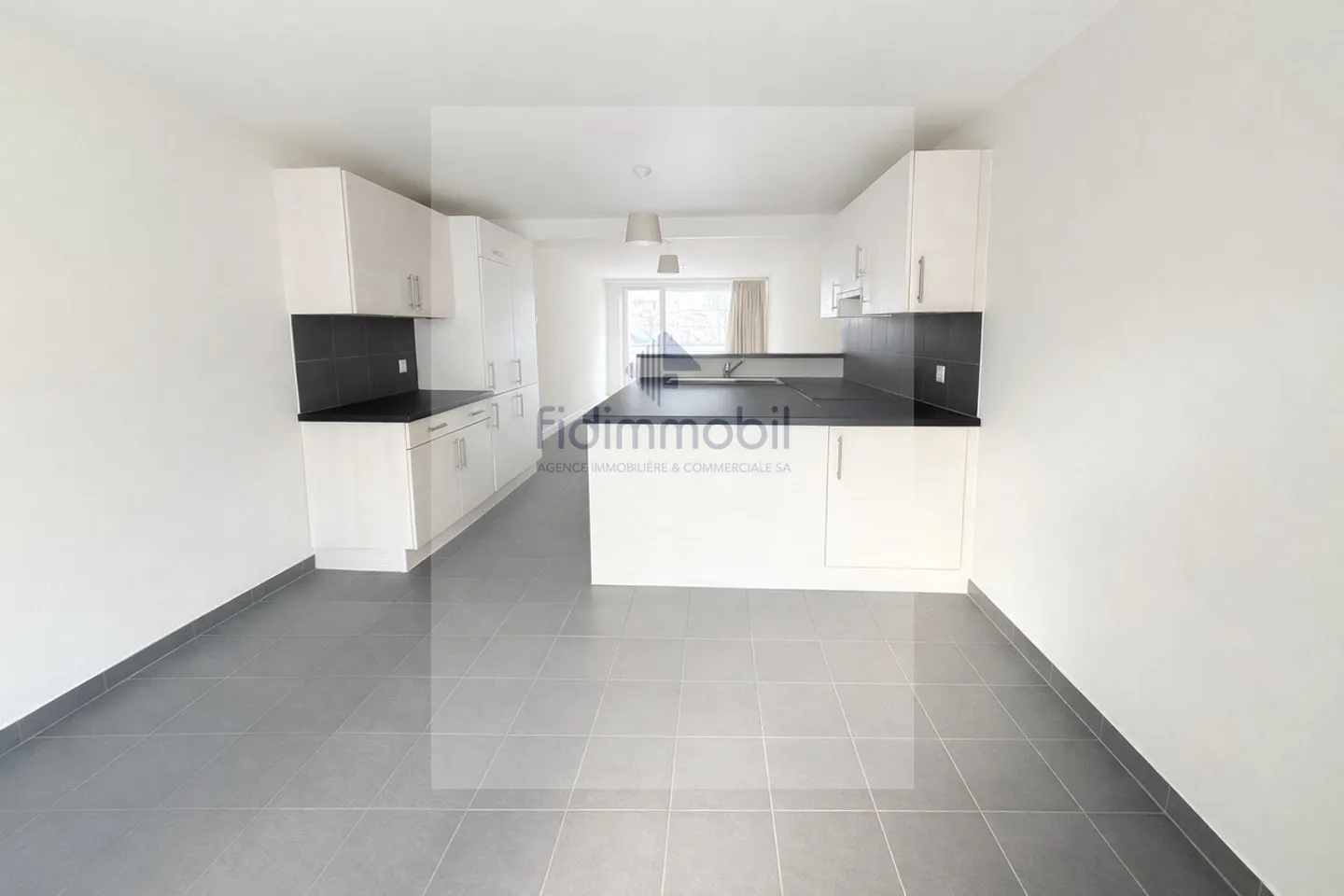 Splendide 3.5 pièces avec jardin à louer - Photo 1 sur 8