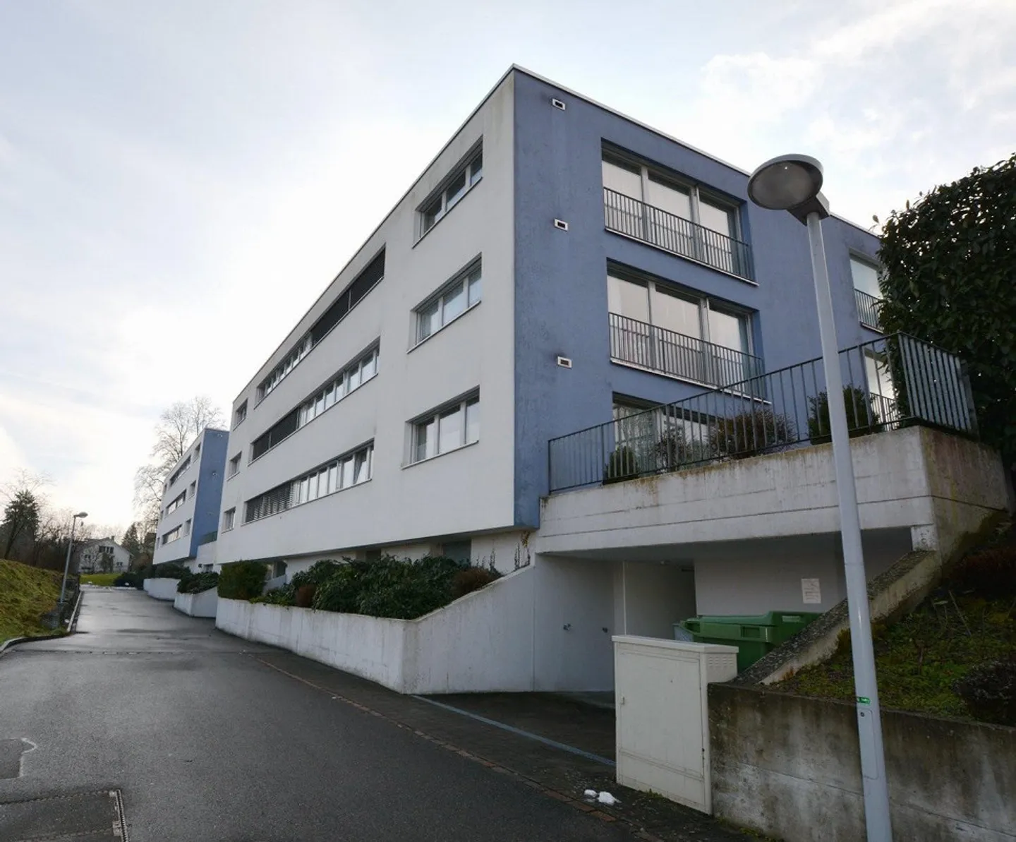 Appartamento luminoso e spazioso in una posizione tranquilla - Foto 2 di 11