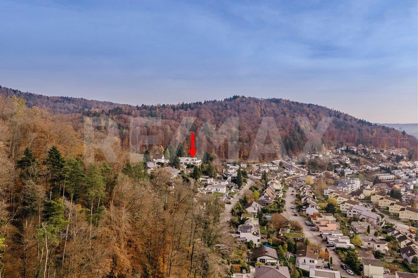 Vue panoramique: 3½ pièces, véranda, balcon et patio - Photo 3 sur 13