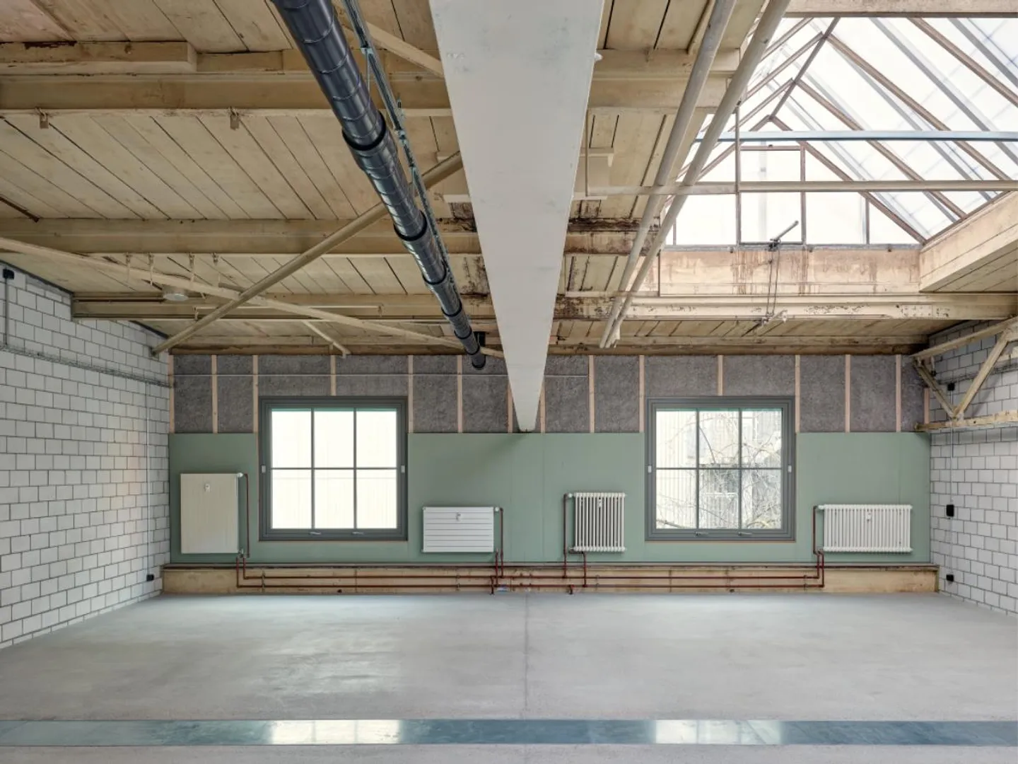 Espace de travail avec charme industriel - Photo 4 sur 5