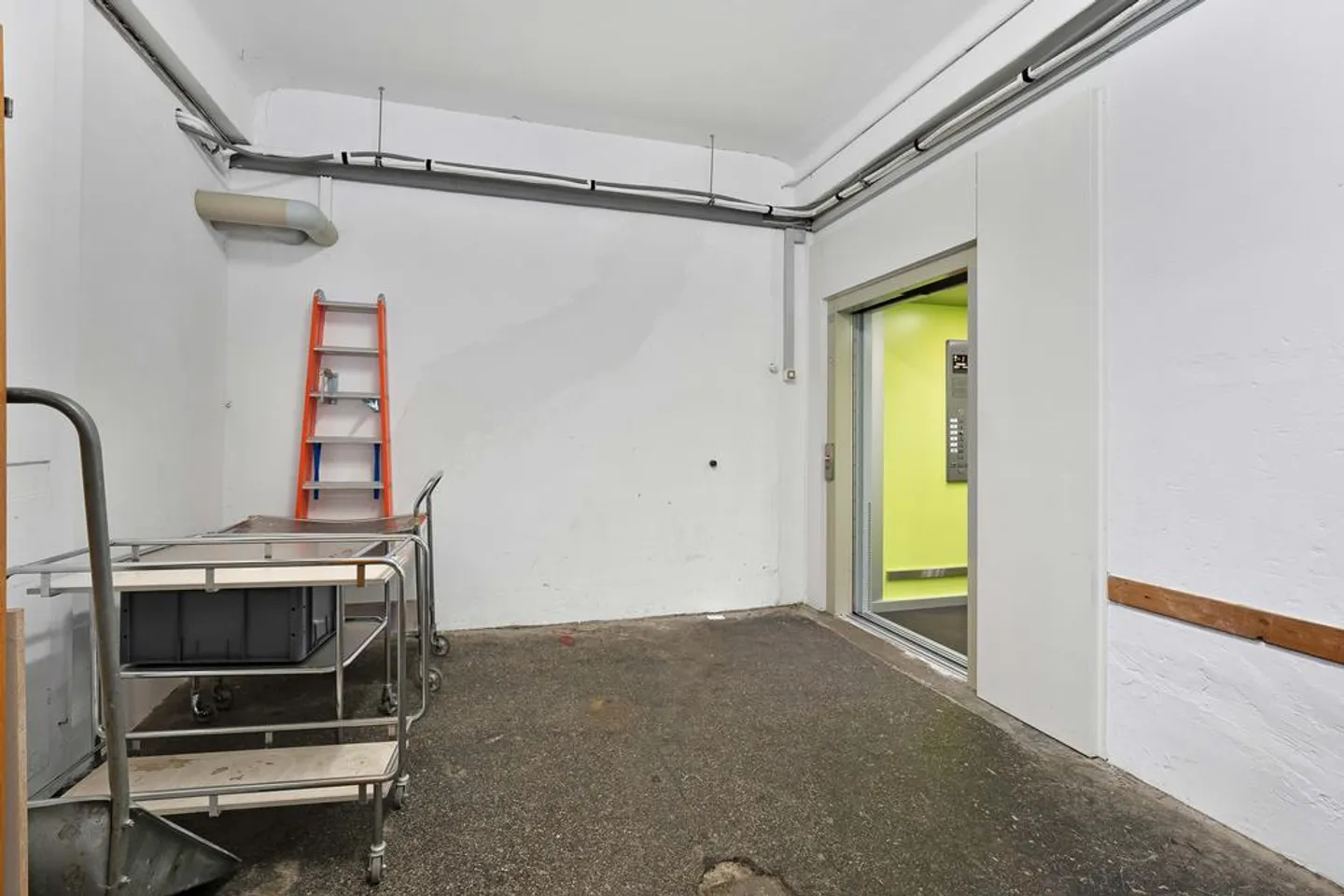 Commercial space with gym in the heart of St. Gallen - Photo 10 of 10