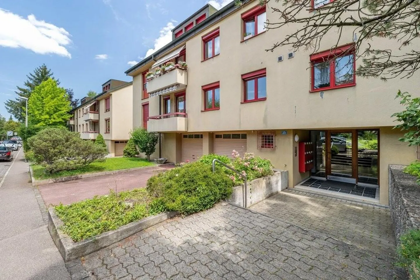 Accogliente appartamento mansardato di 1,5 stanze a Bruderholz - Foto 1 di 6