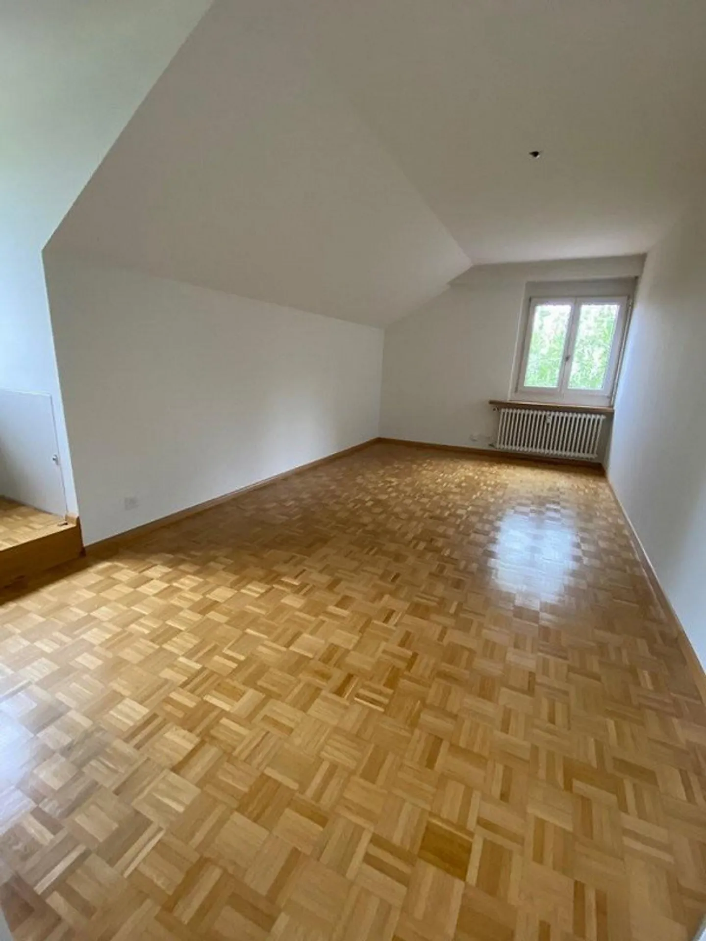 Accogliente appartamento mansardato di 1,5 stanze a Bruderholz - Foto 4 di 6