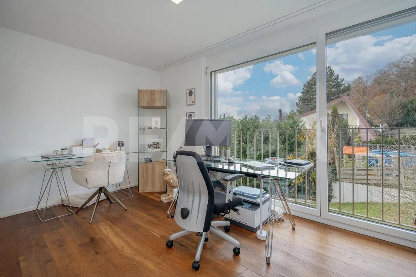 Vue panoramique: 3½ pièces, véranda, balcon et patio - Photo 8 sur 13