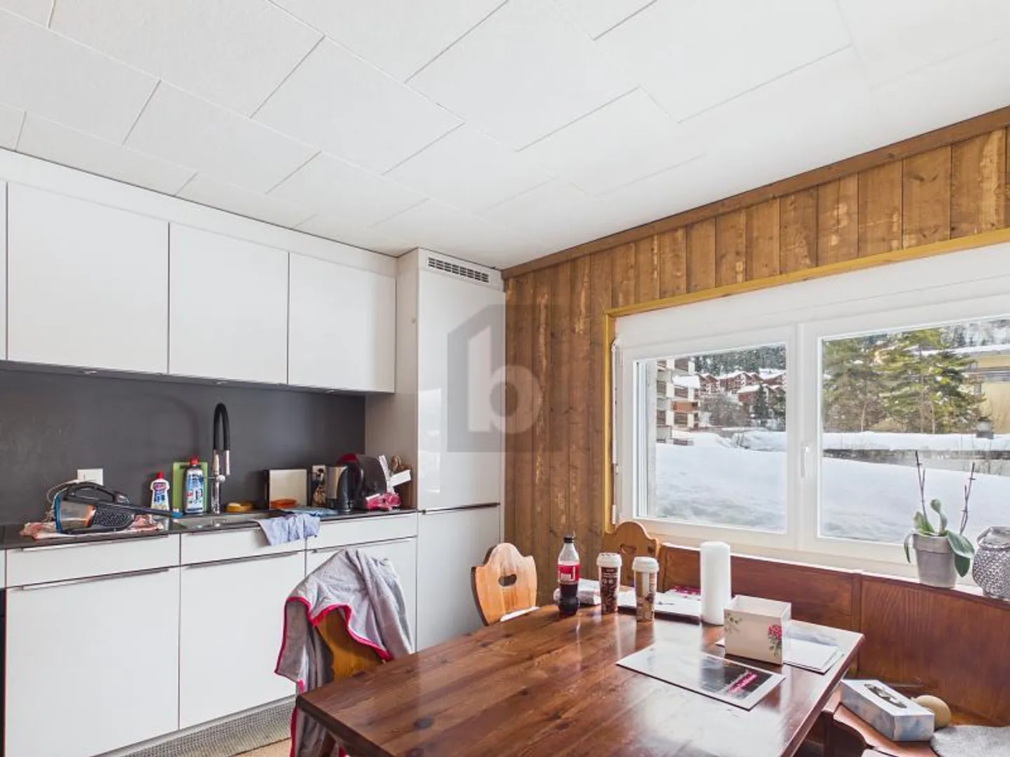 Soleggiato e Tranquillo con Vista sulle Montagne - Foto 5 di 6