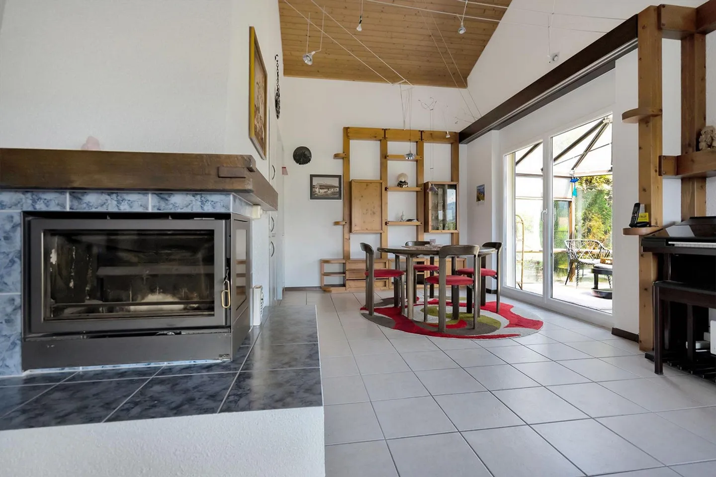 Living experience with a view and garden idyll - Photo 11 of 13