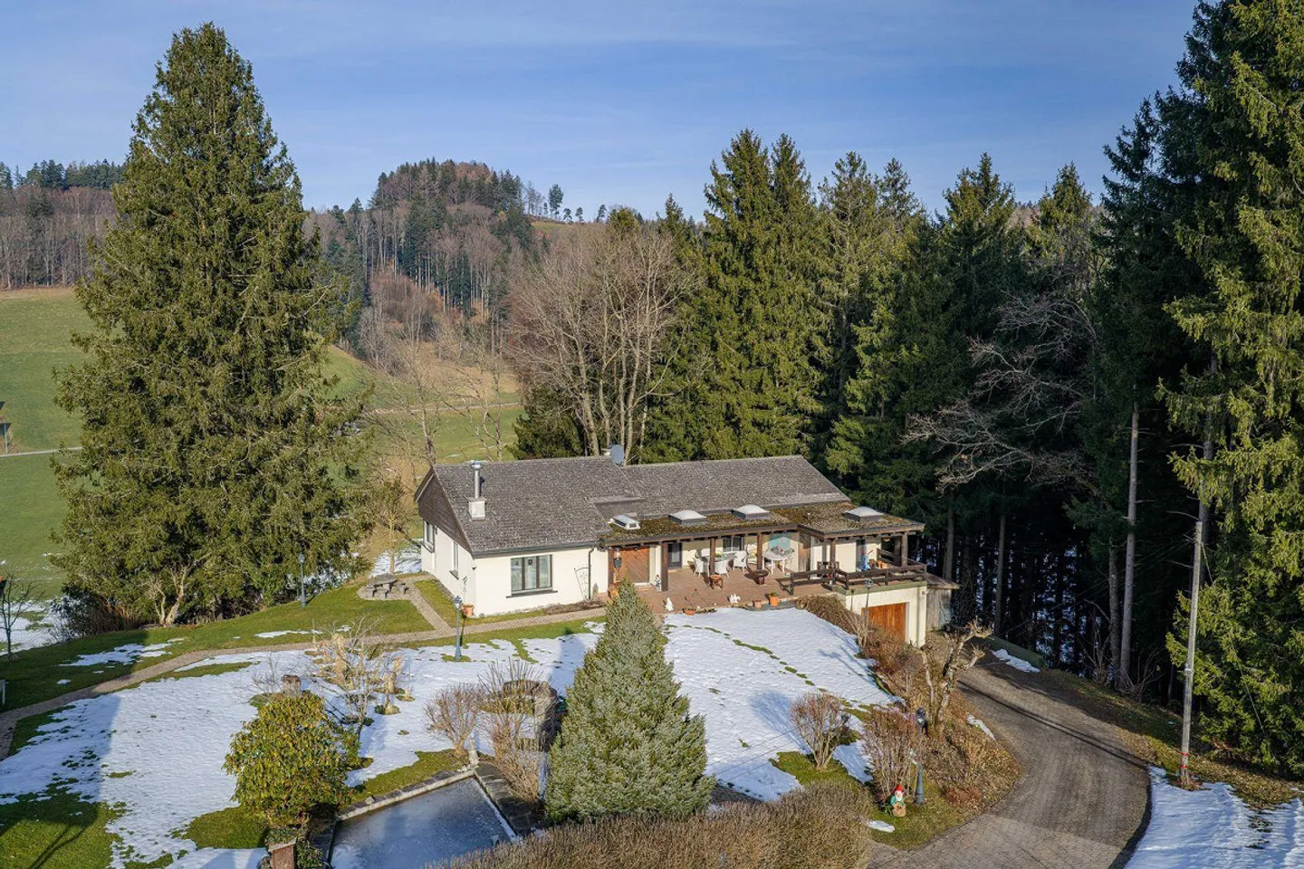 Casa unifamiliare - Foto 2 di 12