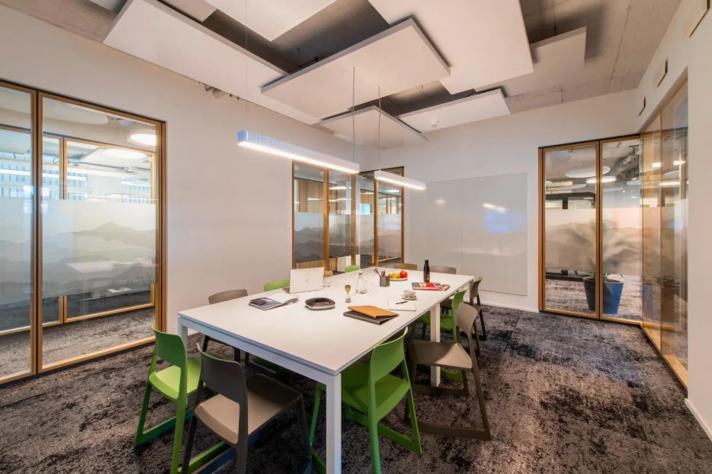 Accesso tutto incluso a spazi per uffici professionali per 2 persone in Regus Spoom Kriens - Foto 7 di 10