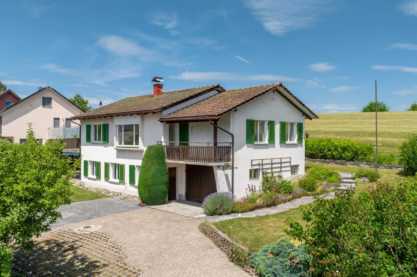 Zumikon: Casa unifamiliare indipendente con grande potenziale - Foto 3 di 5