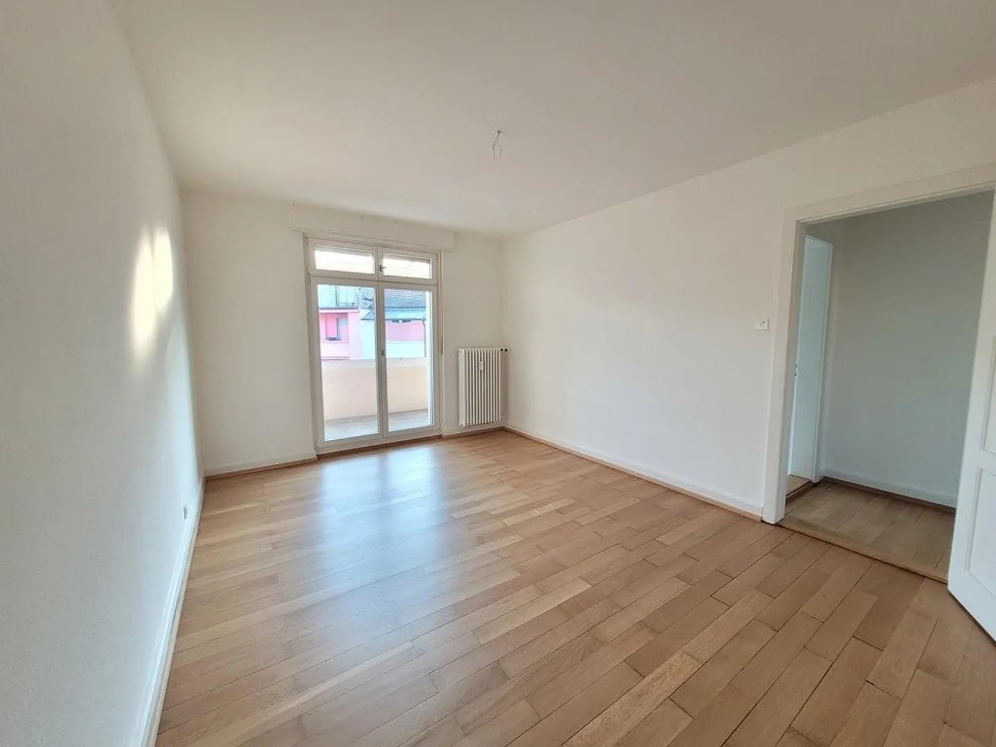 Appartement 2 pièces avec vue imprenable près de Morgartenring à louer - Photo 5 sur 8