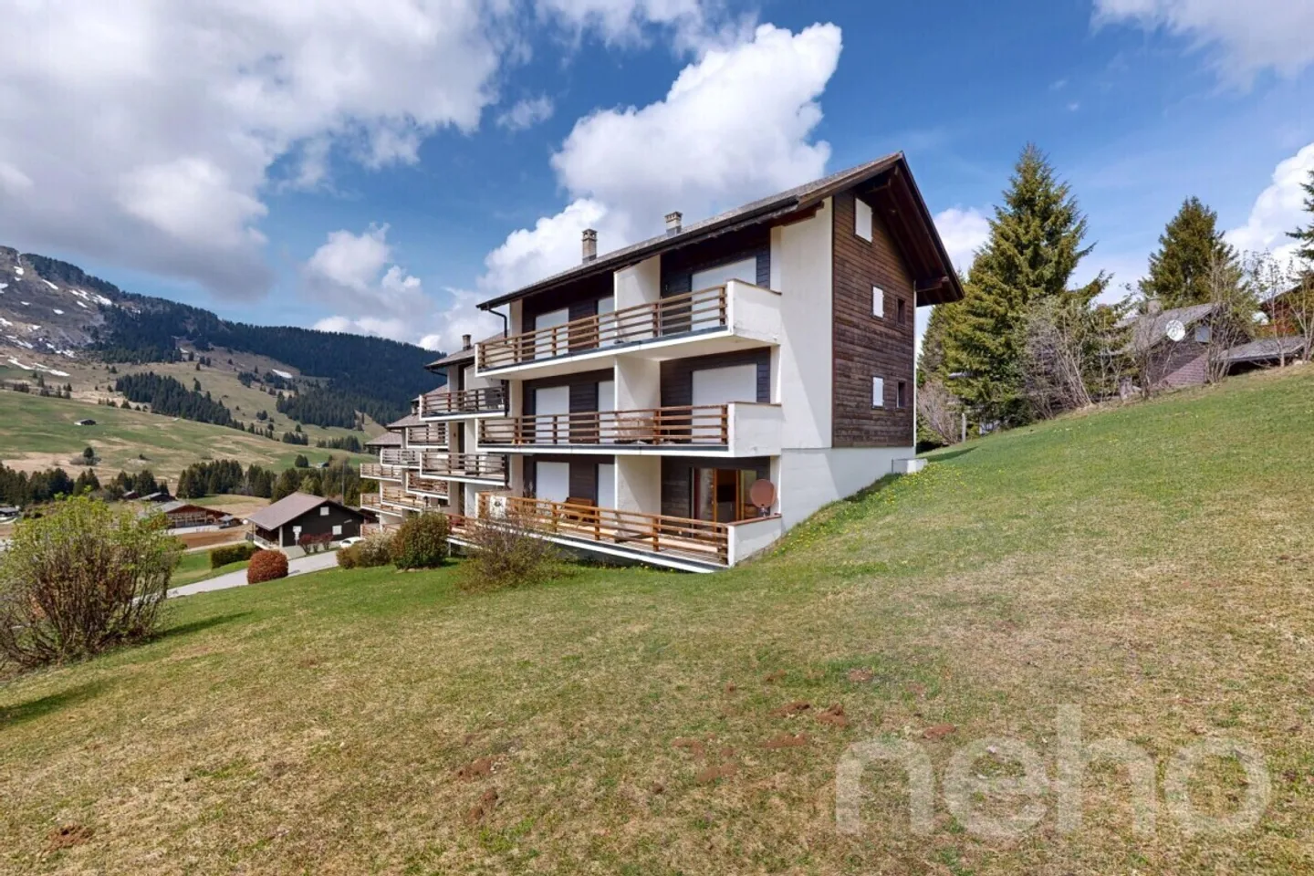 Exklusiv: Studio mit Balkon und 4 Schlafplätzen - Foto 3 von 12