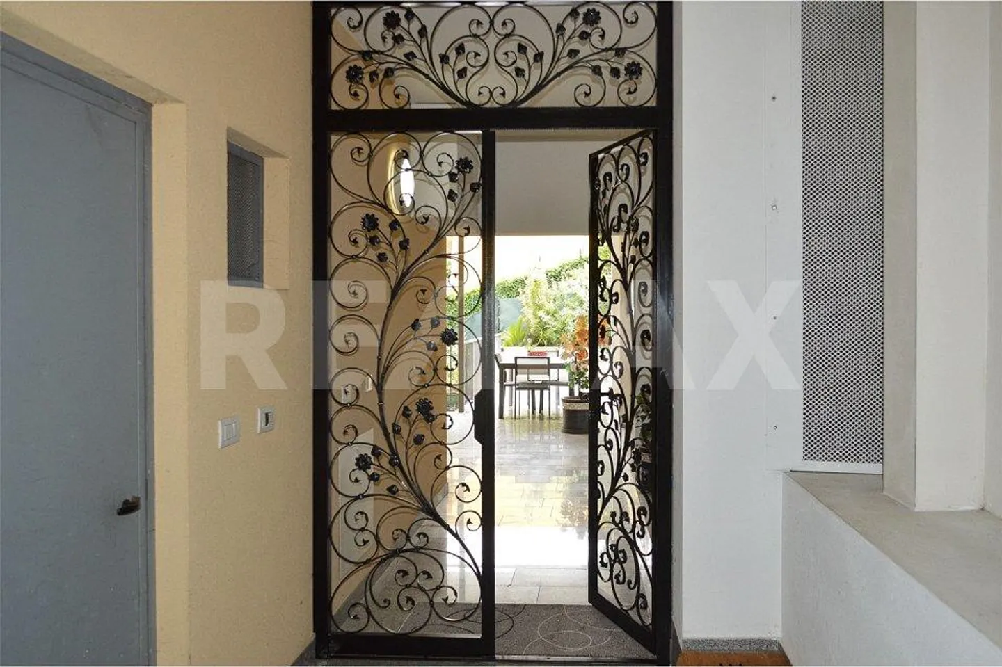Appartamento moderno con vista lago - Foto 4 di 13