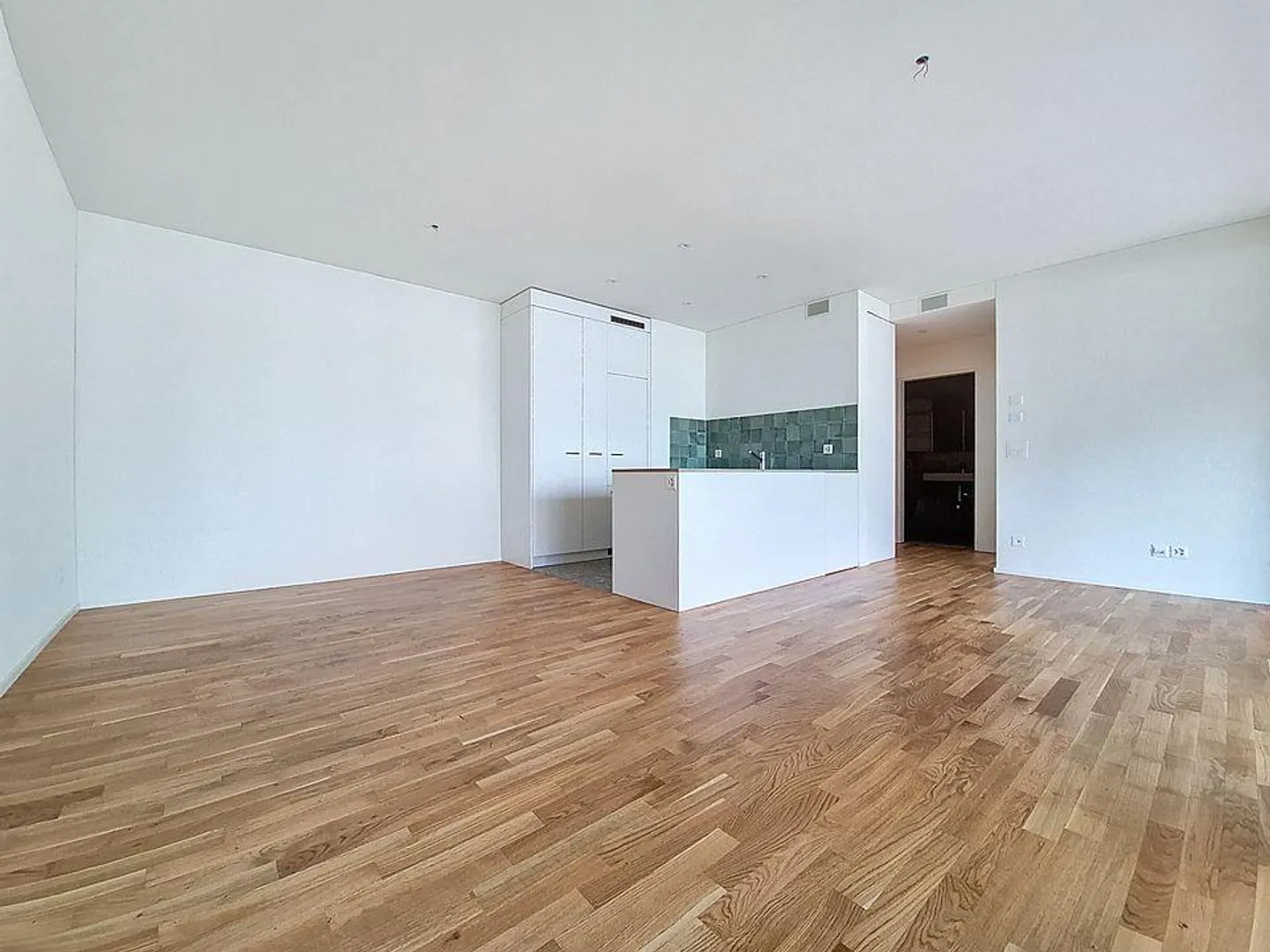 Moderne 2.5-Zimmerwohnung in Uster - Foto 1 von 8