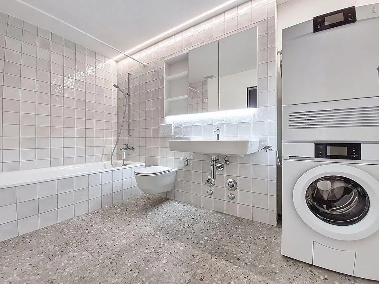 Moderne 2.5-Zimmerwohnung in Uster - Foto 5 von 8