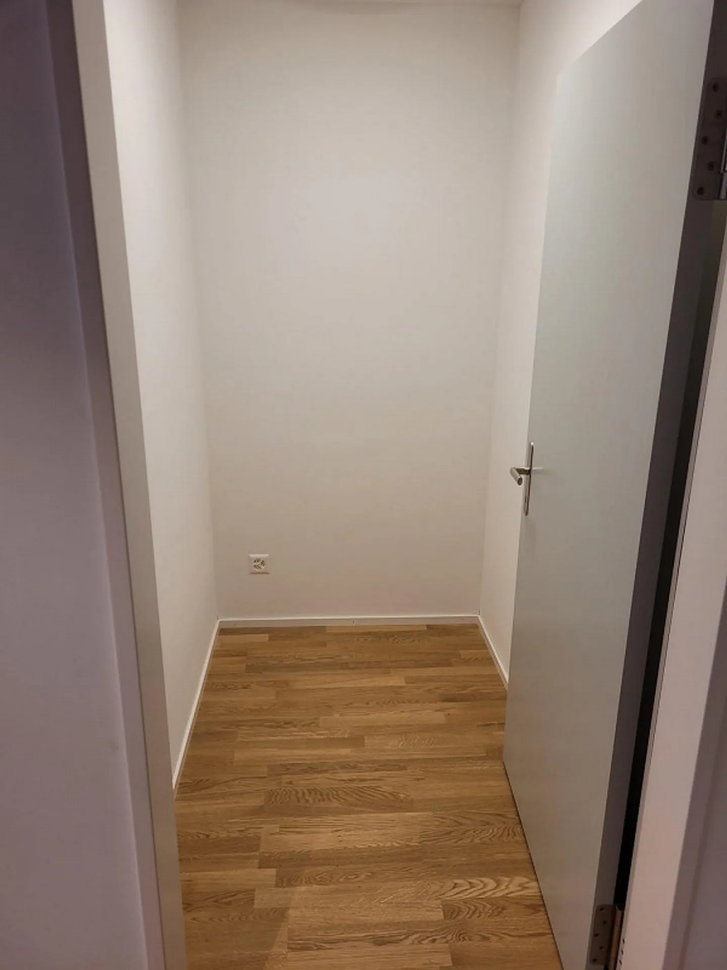 4.5 room apartment, 1st floor with beautiful terrace - Photo 9 of 13