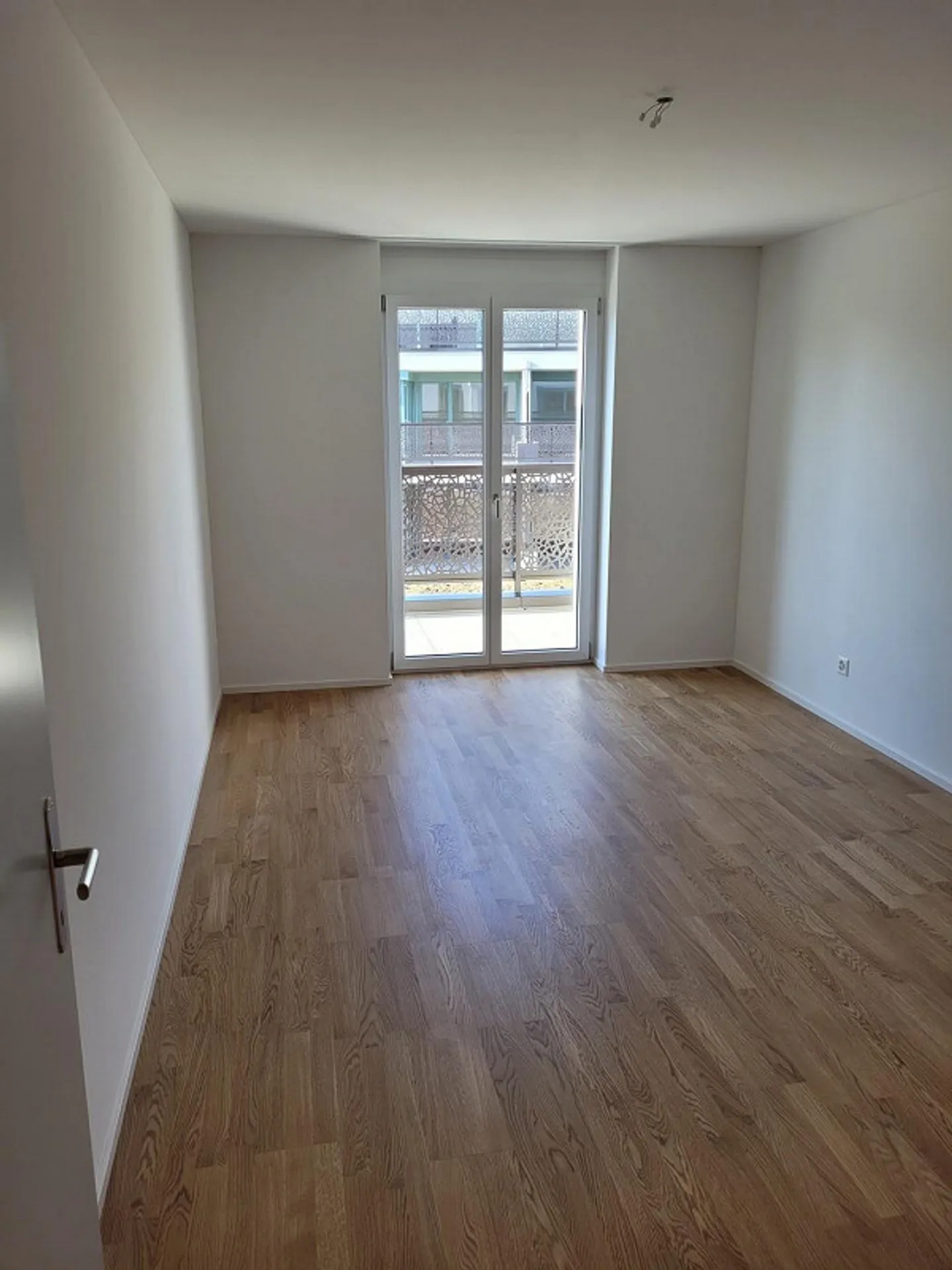 4.5 room apartment, 1st floor with beautiful terrace - Photo 10 of 13