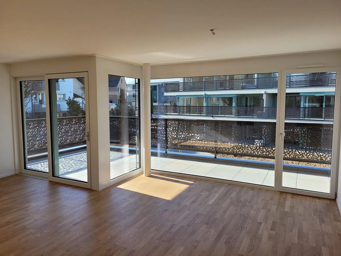 4.5 room apartment, 1st floor with beautiful terrace - Photo 4 of 13