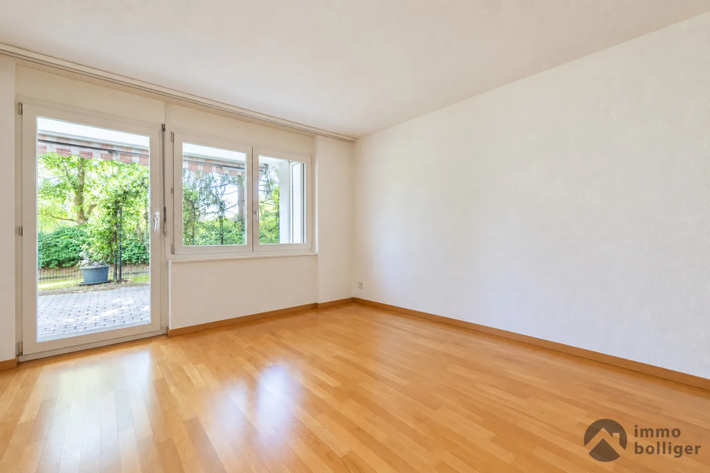 Timeless living quality & well-kept environment in Oftringen - Photo 1 of 13