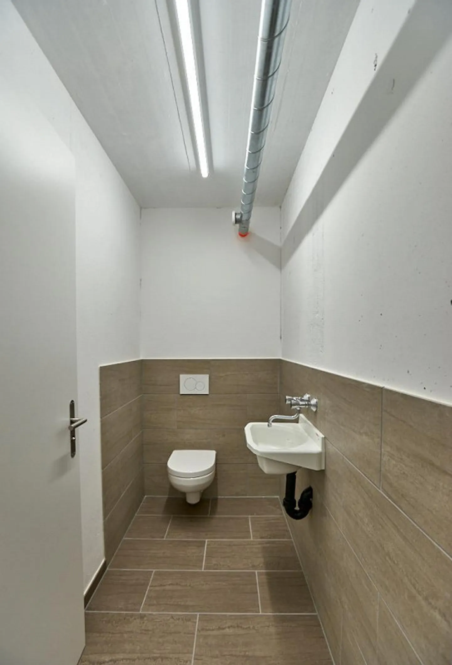 ISA-Hof Espace Hobby/Stockage - Photo 5 sur 5