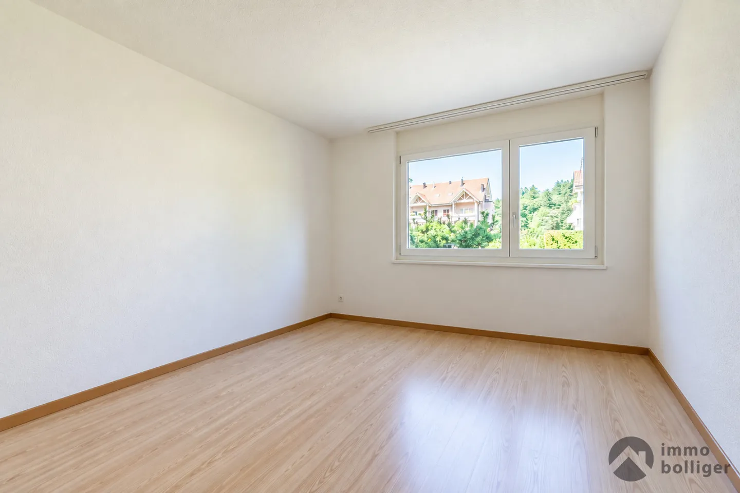 Timeless living quality & well-kept environment in Oftringen - Photo 6 of 13