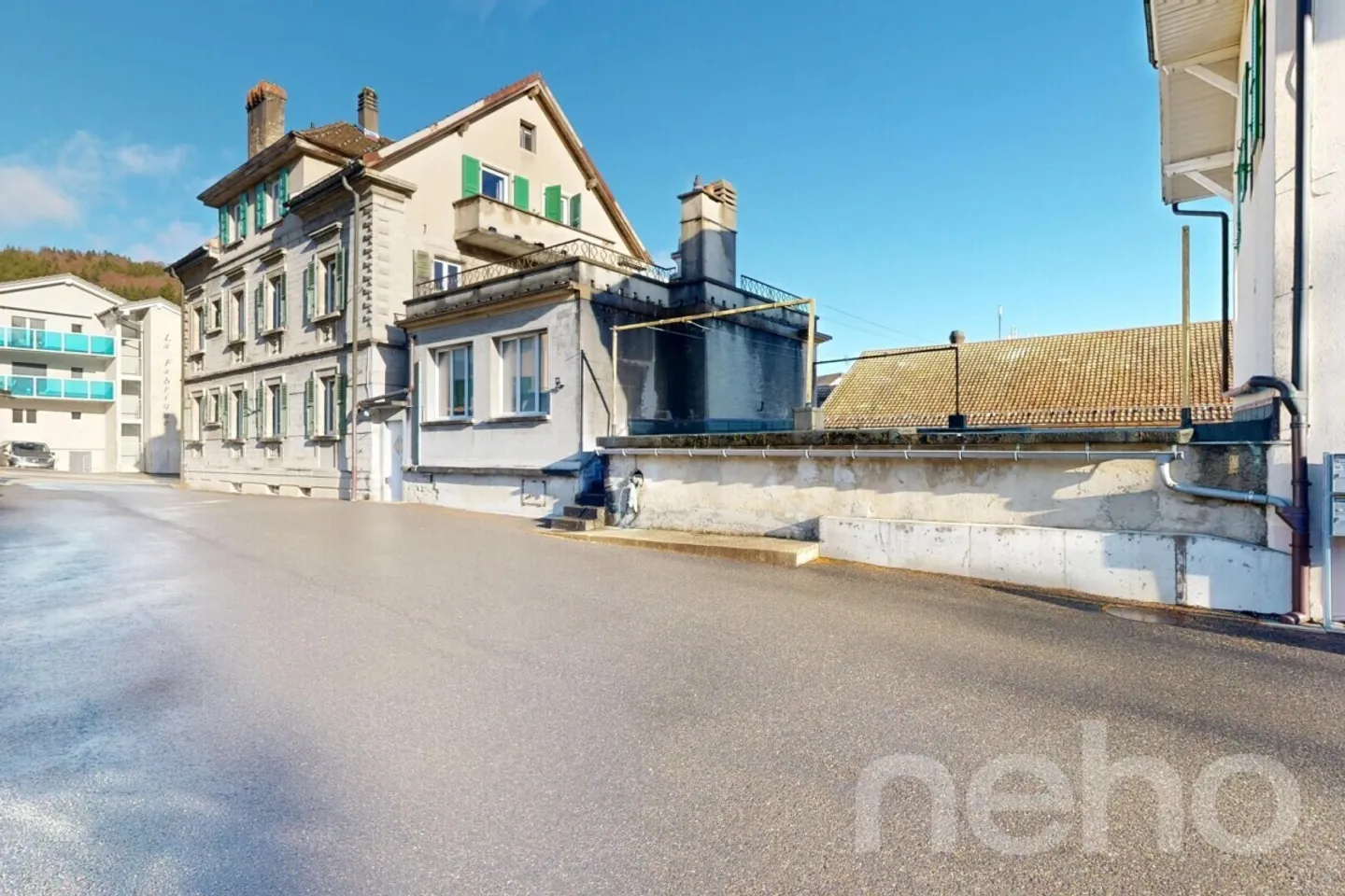 Rental building with good yield! - Photo 9 of 12