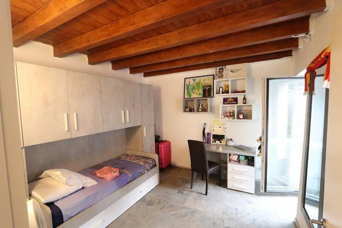 3 1/2-Room Corner House with Garden Seating / 3 1/2-room house with gardens - Photo 4 of 15