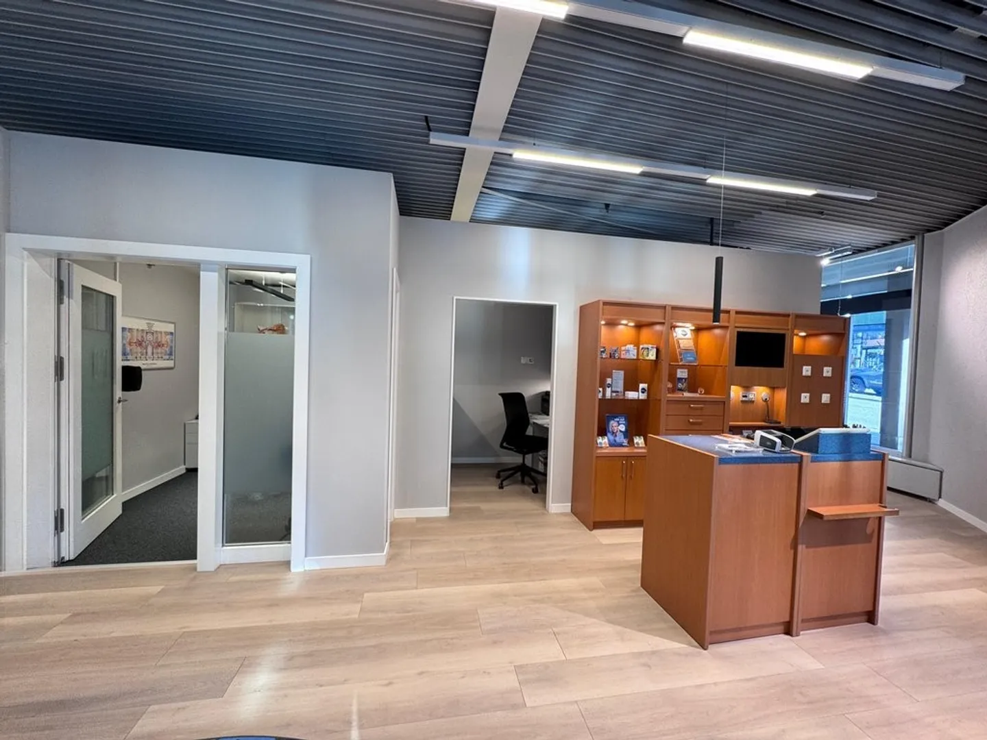 Industry - Photo 7 of 10