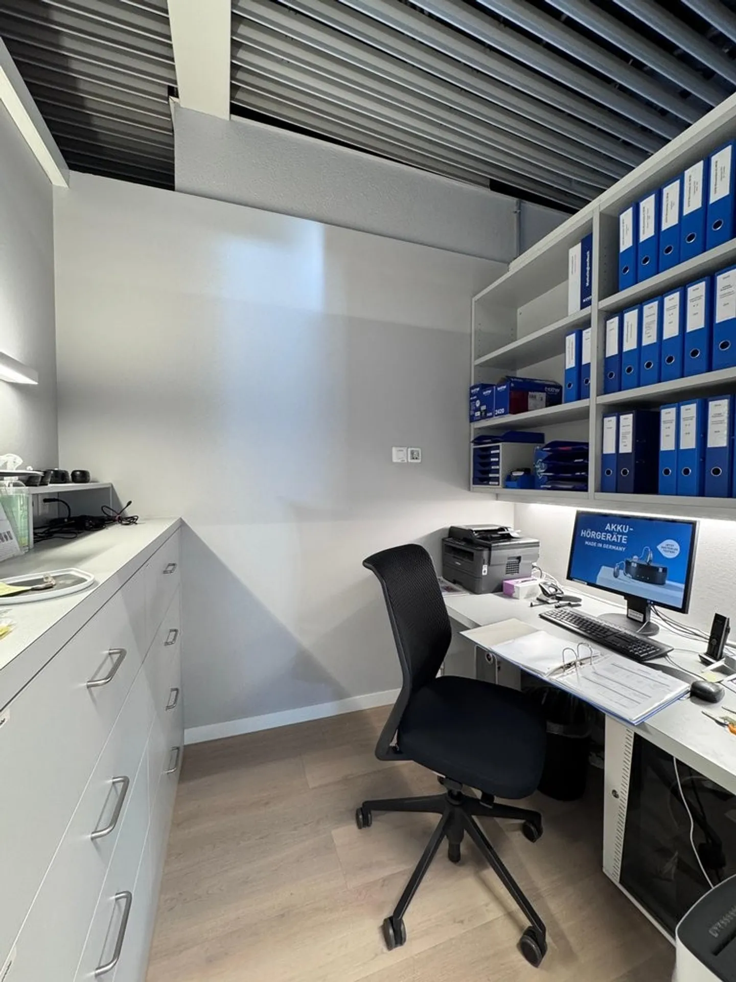 Industry - Photo 9 of 10