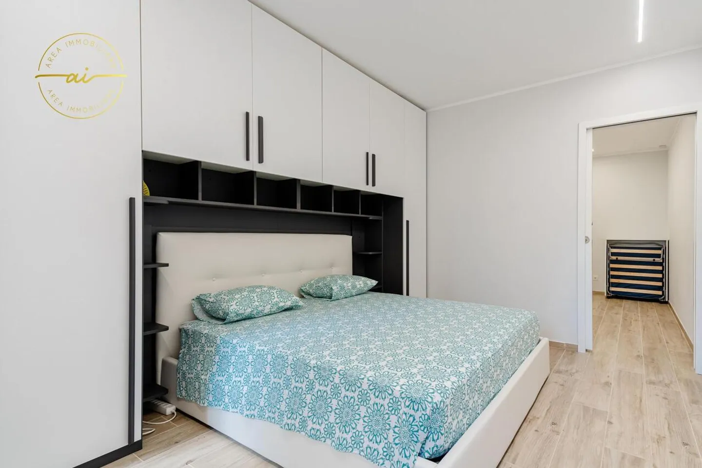 Appartamento moderno all'ultimo piano con 2,5 camere, terrazze e finiture di alta qualità – Montagnola - Foto 2 di 13