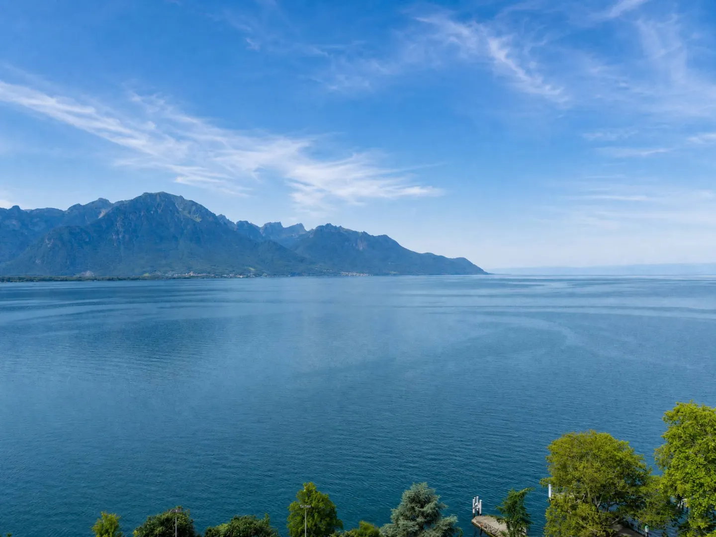 Appartement Charmant avec Vue sur le Lac - Photo 4 sur 4