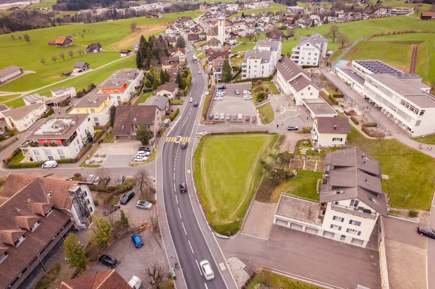 2.5-Zimmer-Wohnung mit durchdachtem Grundriss in moderner Überbauung - Foto 8 di 9