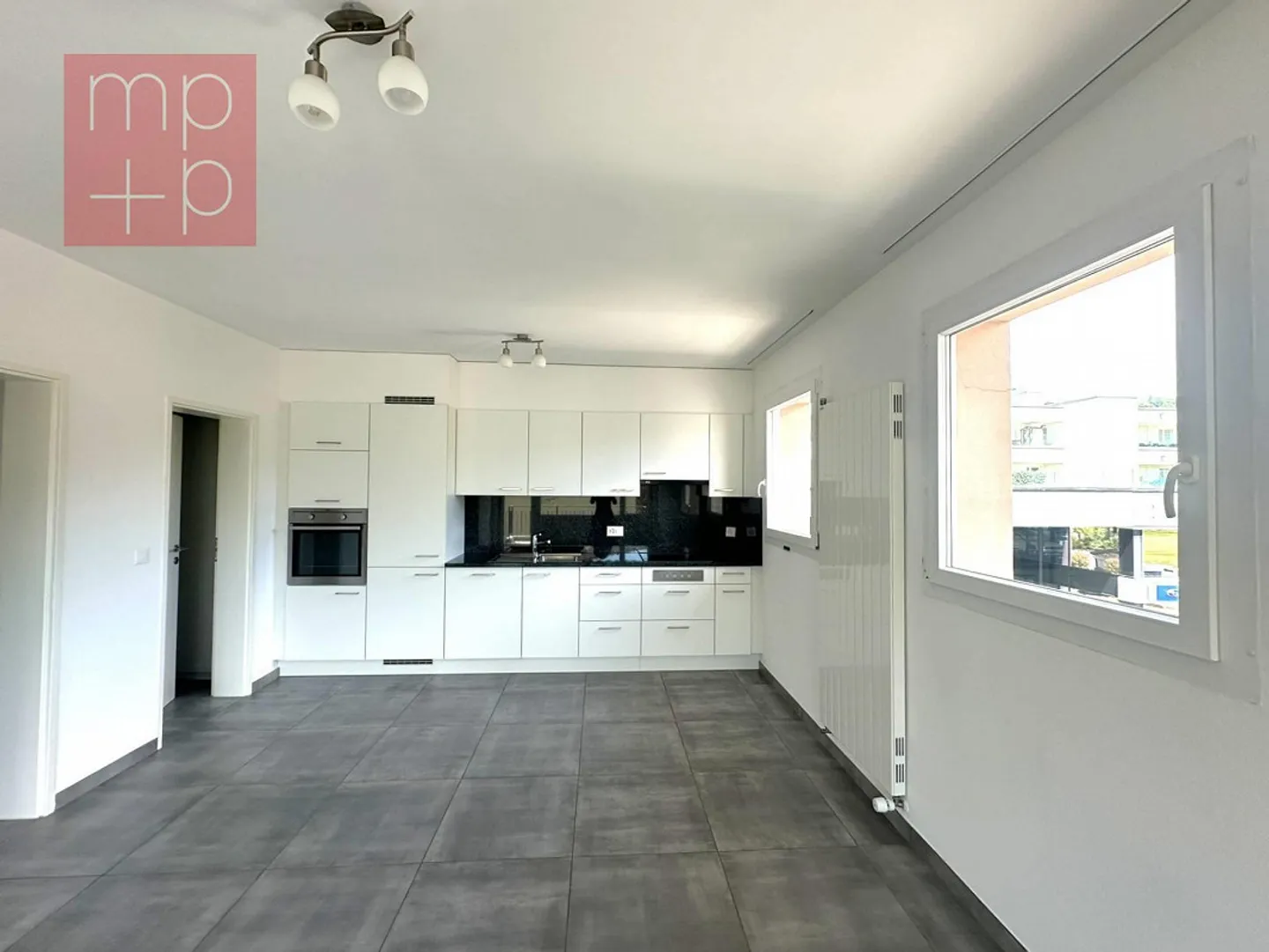 Renovierte Wohnung mit Terrasse - Foto 4 von 8