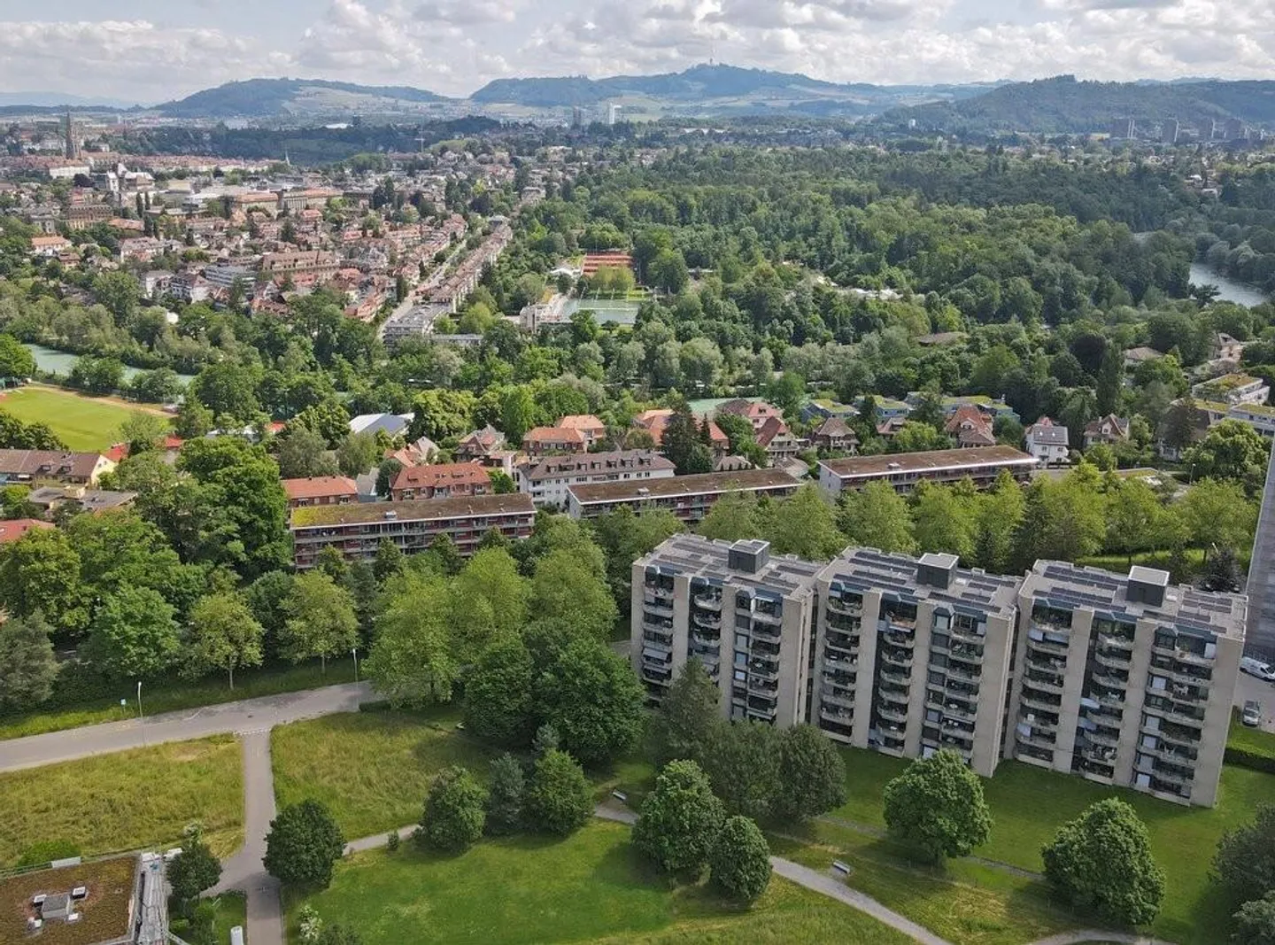 Appartamento con vista sulla città vecchia di Berna - Foto 1 di 10