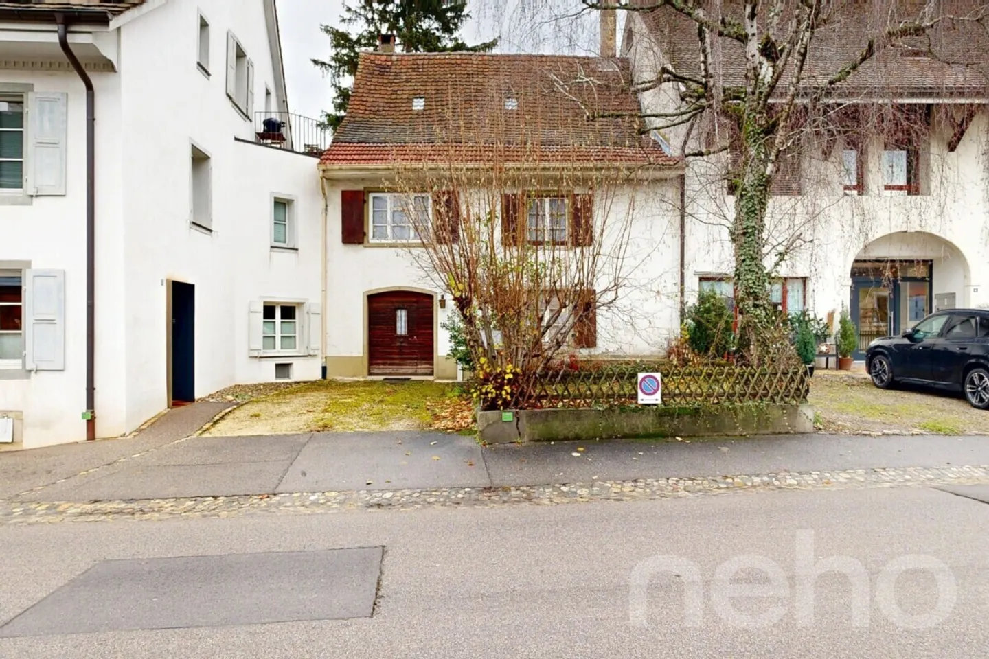 Historic building in a central location for individual use - Photo 1 of 11