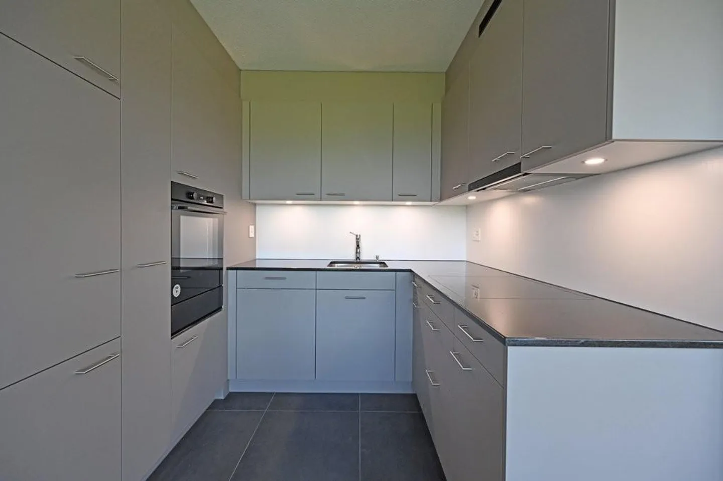 Appartamento con vista sulla città vecchia di Berna - Foto 7 di 10