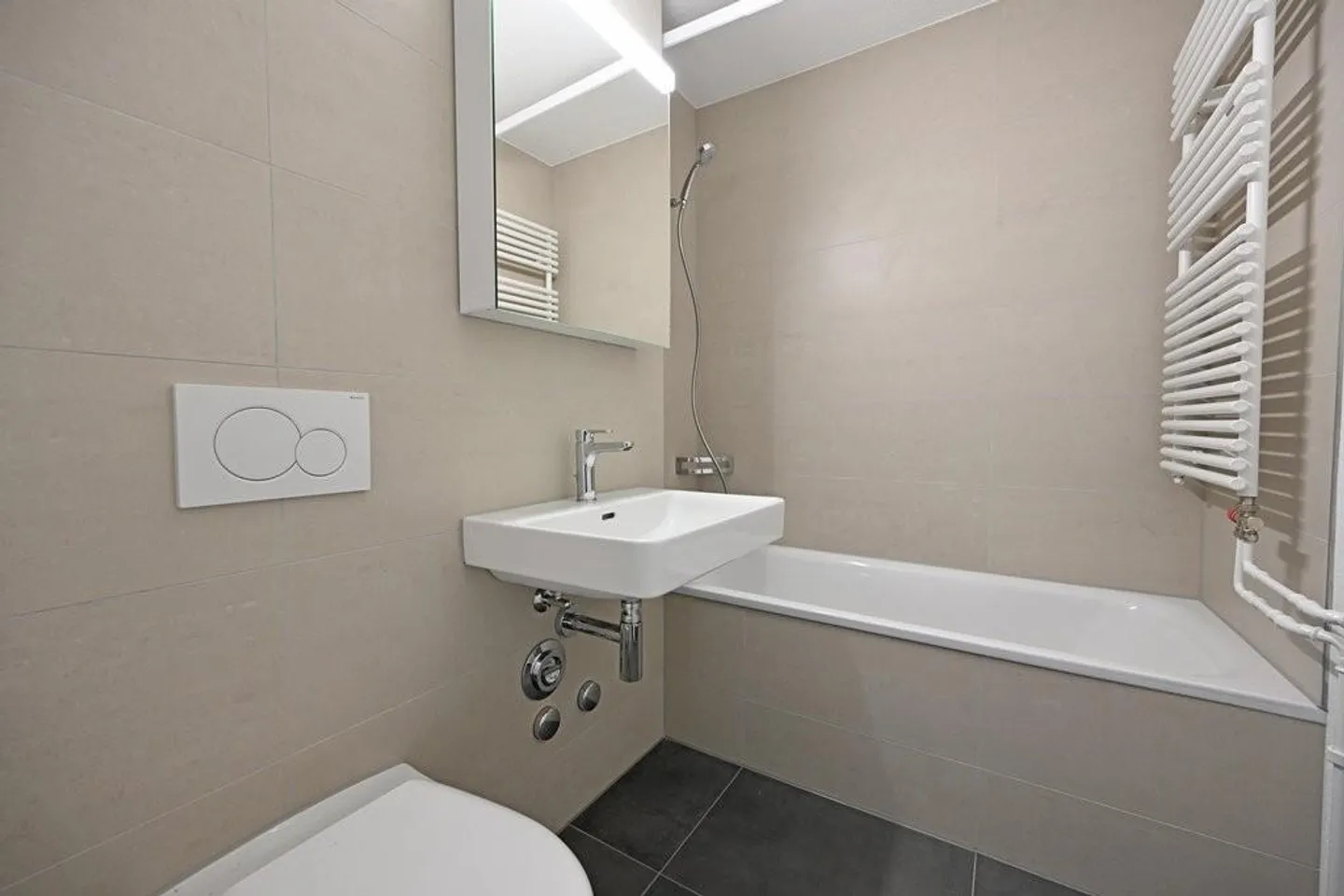 Appartamento con vista sulla città vecchia di Berna - Foto 9 di 10