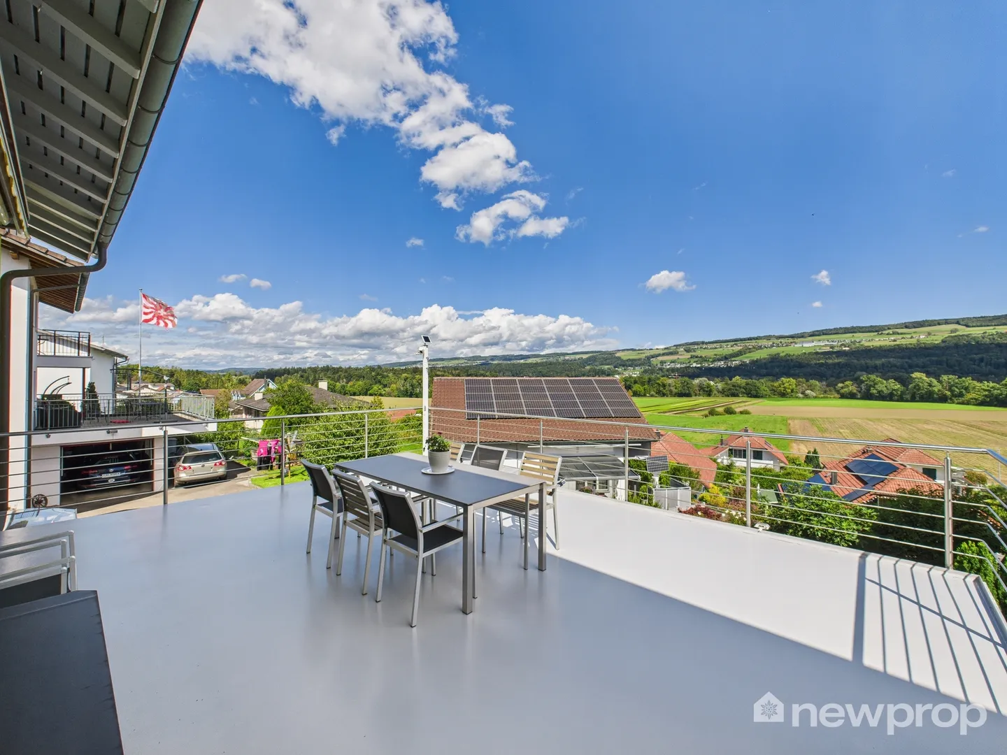 6.5-Zimmer-Einfamilienhaus mit Einliegerwohnung und Studio - Foto 13 di 26