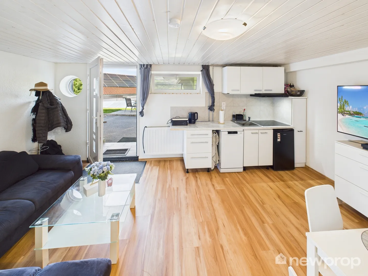 6.5-Zimmer-Einfamilienhaus mit Einliegerwohnung und Studio - Foto 20 di 26